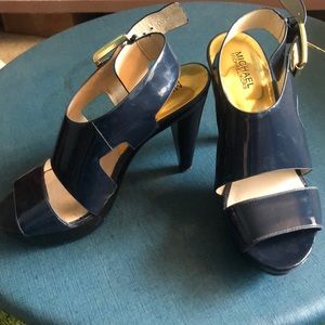 Micheal Kors Navy Heels
